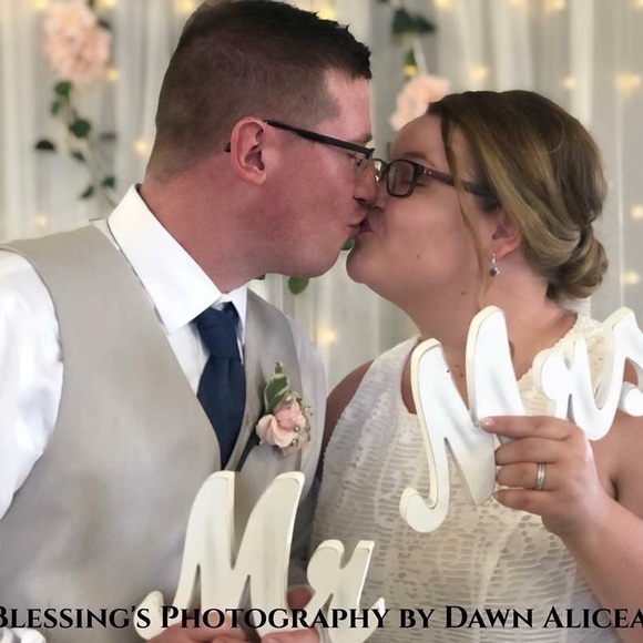 Meet your Posher, Ashley - Picture 1 of 1